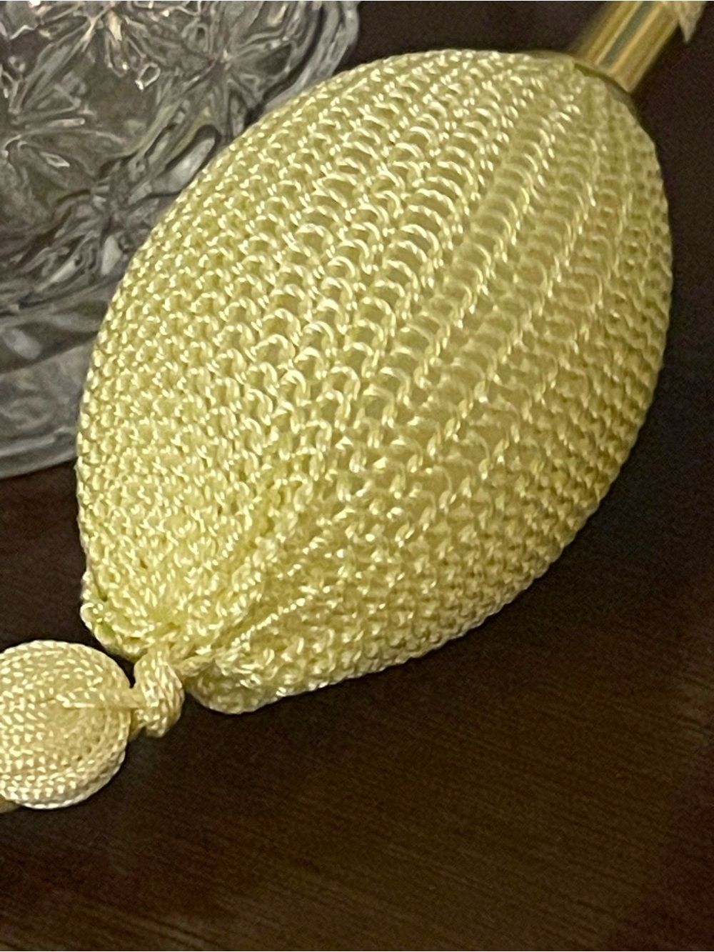 Vintage-Inspired Style Crystal Atomizer Perfume Bottle with Gold Accents - Picture 3 of 11